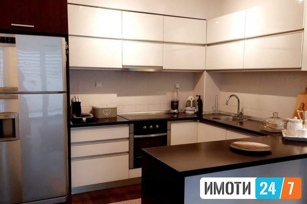 ТРОСОБЕН СТАН СО СОПСТБЕН ДВОР