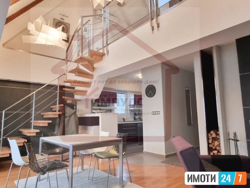 ЛУКСУЗЕН ЧЕТИРИСОБЕН СТАН НА ИДЕАЛНА ЛОКАЦИЈА ВО ЦЕНТАР