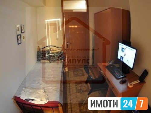 КОМФОРЕН ТРОСОБЕНС ТАН НА СУПЕР ЛОКАЦИЈА ВО ЦЕНТАР