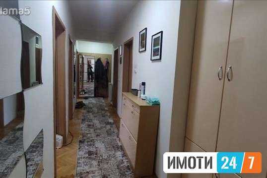 Се продава четворособен стан 74м2КВода