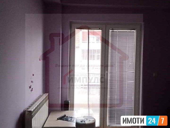 РЕНОВИРАН ДВОСОБЕНС ТАН НА АТРАКТИВНА ЛОКАЦИЈА ВО ЦЕНТАР