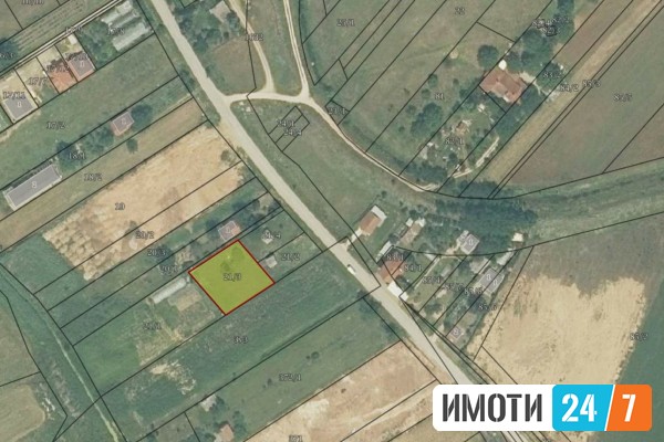 SE PRODAVA PLAC VO MARINO DO PAT