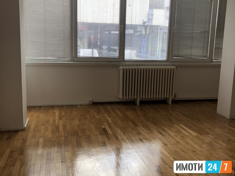 Се издава стан - деловен простор во ГТЦ