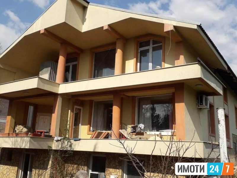 SE IZDAVA EXTRA KUKA VO BARDOVCI