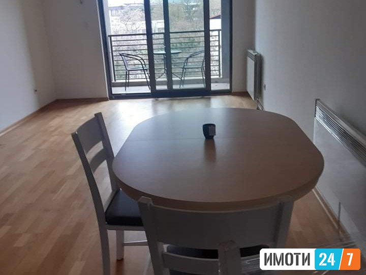 SE IZDAVA PRAZEN STAN DEBAR MAALO-53 M2