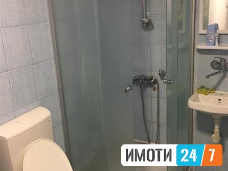 SE IZDAVA TOP STANCE MAVROVKA 43 M2