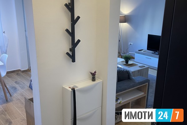 Se prodava stan vo Centar 51 m2