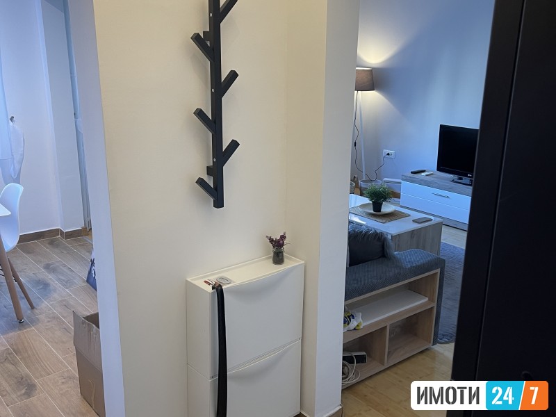 Se prodava stan vo Centar 51 m2