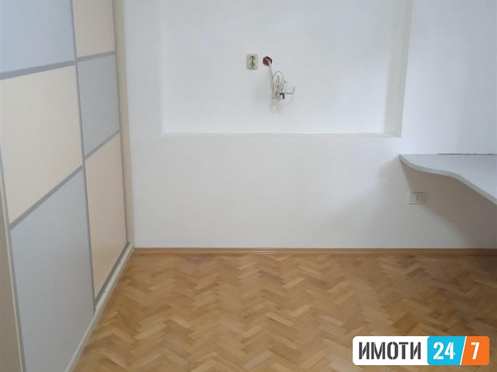 PRODAZBA STAN AVTOKOMANDA 54M2