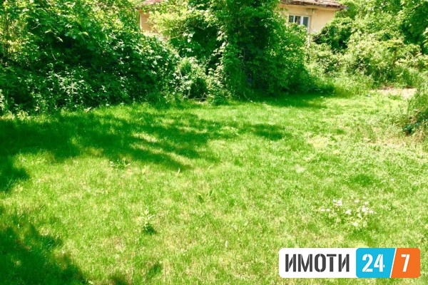 PRODAZBA PLAC DOLNO LISICE SO KUKA