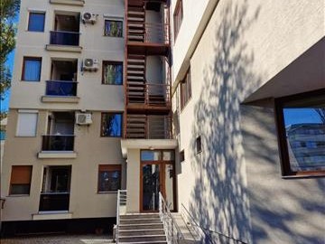 Се прдава стан 87м2Карпош3