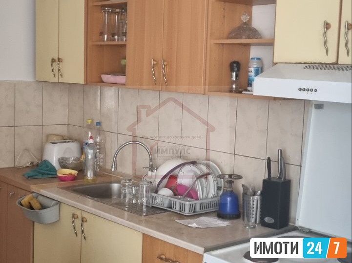 KOMPLETNO NAMESTEN STAN SO LOKACIJA VO NOVO LISICE