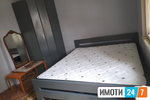 ТРОСОБЕН СТАН СО ЛОКАЦИЈА ВО ЦЕНТАР