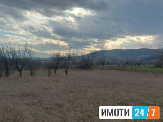  SE PRODAVA PLAC 700m2 ZA 25 EURm2