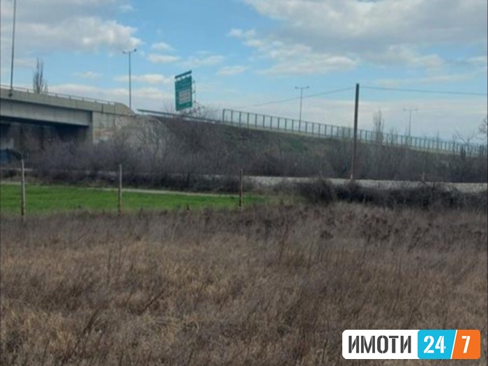  SE PRODAVA PLAC 700m2 ZA 25 EURm2