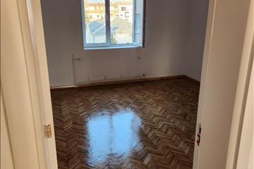 Prodavam 4 so ben stan park centar ilindenska