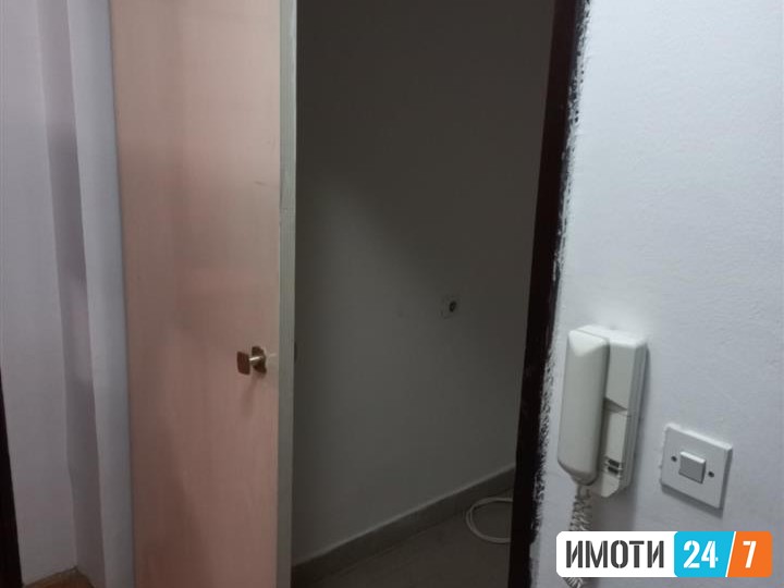 СЕ ПРОДАВА СТАН ВО КОЗЛЕ