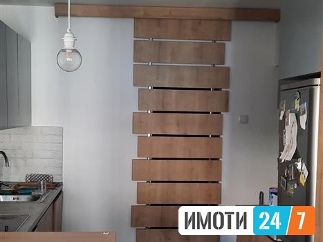 Се продава стан 77м2 центар