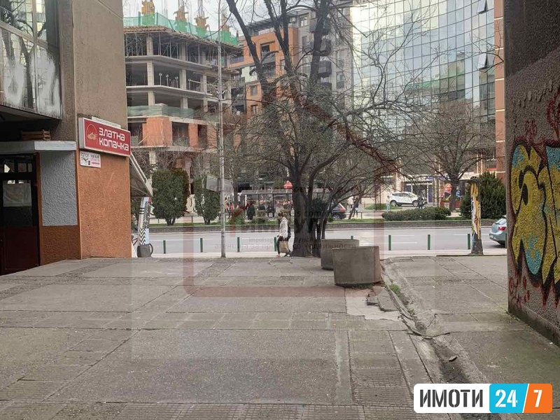 ДЕЛОВЕН ПРОСТОР СО ЛОКАЦИЈА ВО ЦЕНТАРПОРТА БУЊАКОВЕЦ