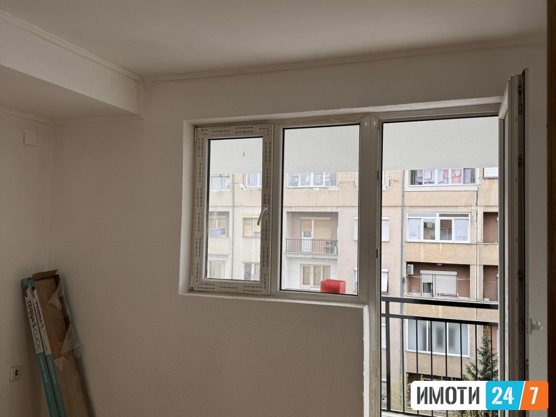 Prodavam 4 so en stan vo bitola