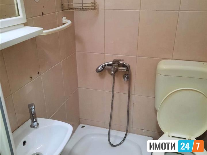 СЕ ИЗДАВА СТАН ВО КИСЕЛА ВОДА 