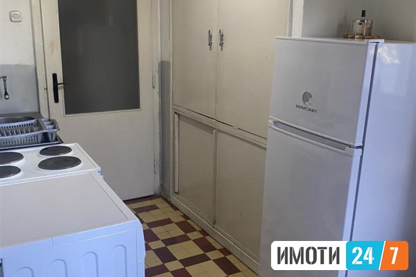 СЕ ИЗДАВА СТАН ВО КИСЕЛА ВОДА 