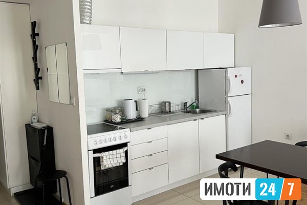 СЕ ПРОДАВА СТАН НА РУЗВЕЛТОВА 
