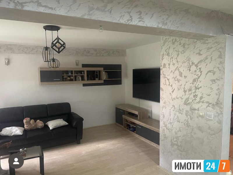 Prodavam stan 48m2 vo Kisela voda