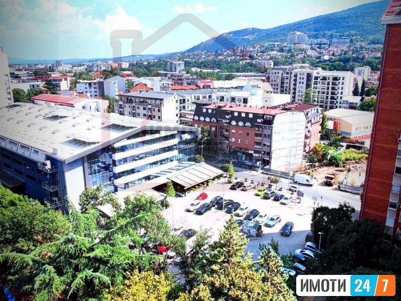 КОМФОРЕН ТРОСОБЕН СТАН СО ЛОКАЦИЈА ВО ЦЕНТАР
