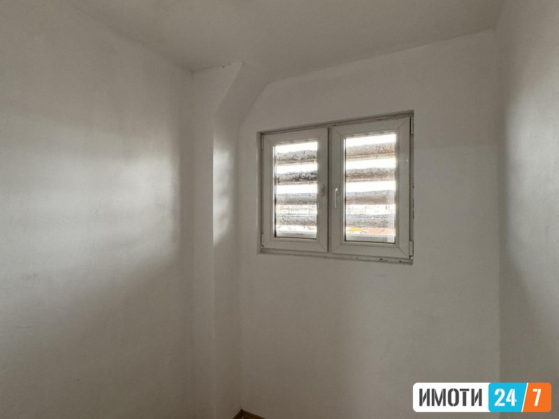 Prodavam 4 soben stan vo Bitola