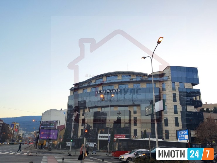 АТРАКТИВЕН ДЕЛОВЕН ПРОСТОР НА АТРАКТИВНА ЛОКАЦИЈА ВО ЦЕНТАР