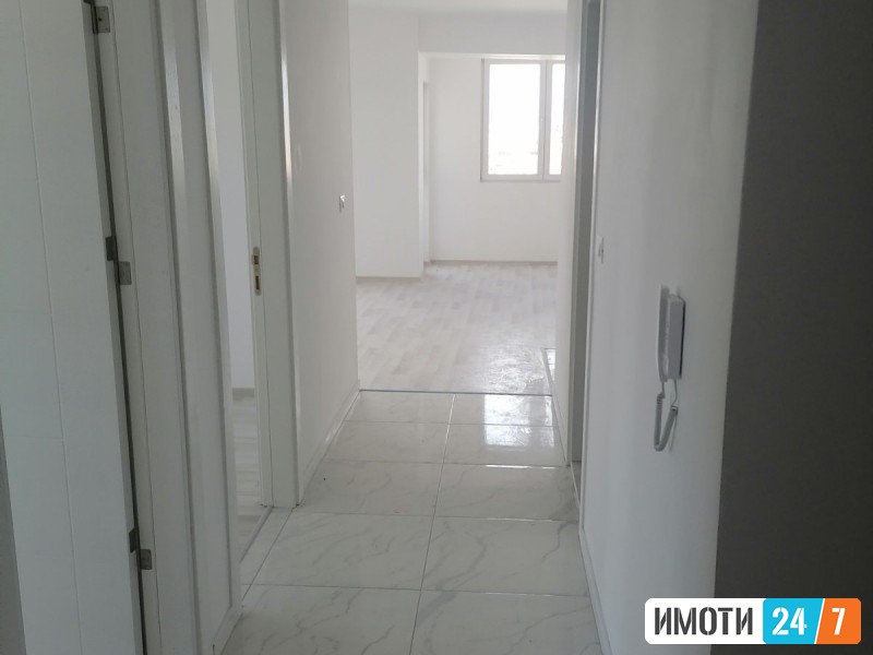 Se prodava stan 94m2