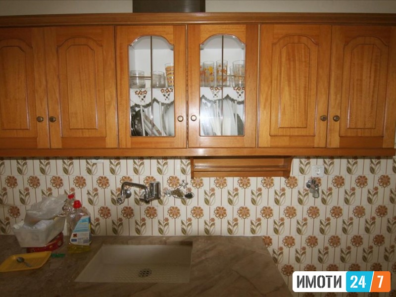 СЕ ПРОДАВА СТАН ВО СОЛУН