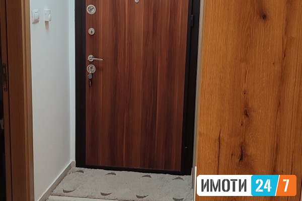 Prodavam nov stan kompletno opremen