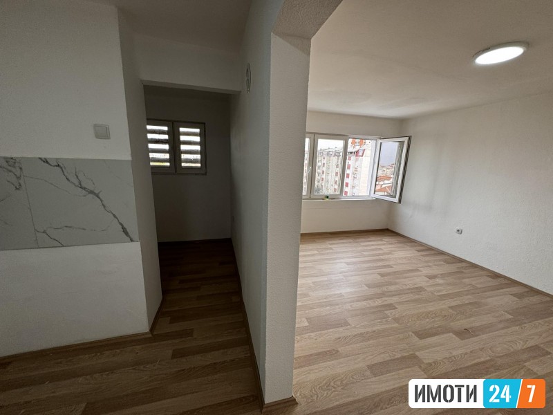 Prodavam 4 soben renoviran stan vo Bitola