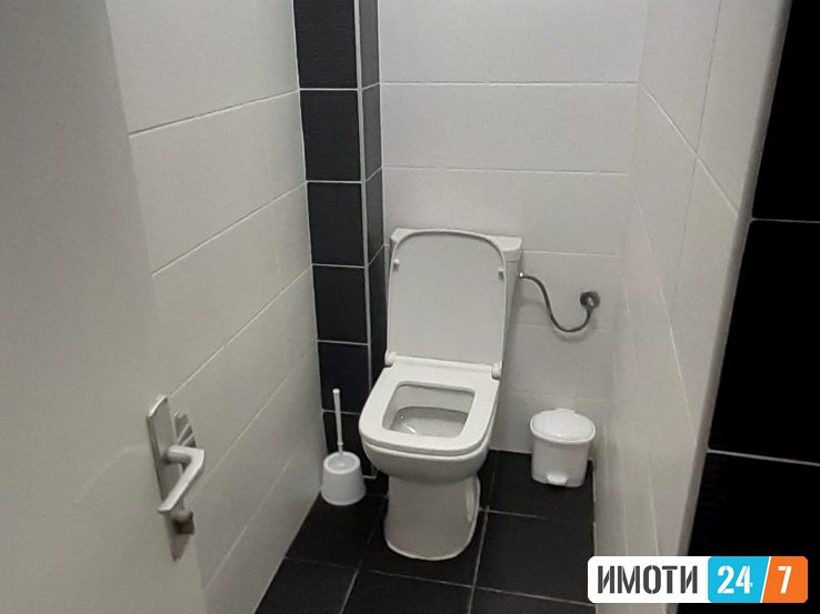Се издава стан на Плоштад