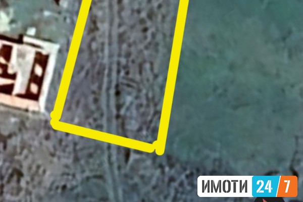 Плац во Стење 3 мин од главна плажа