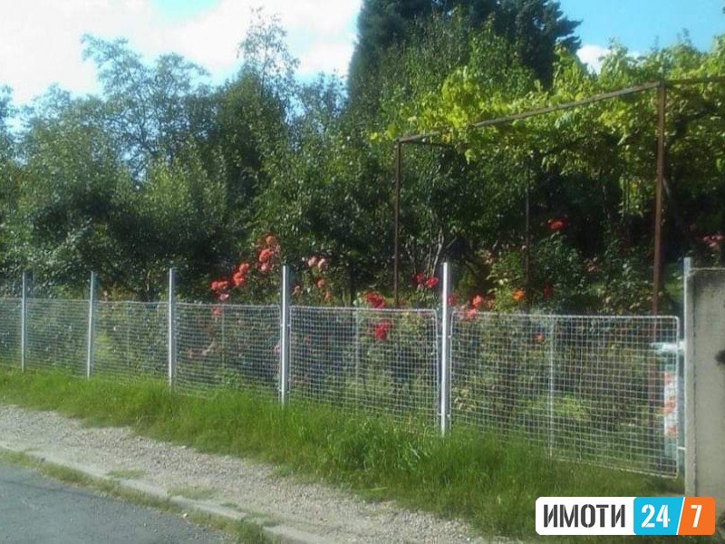 Kуќа во Ченто