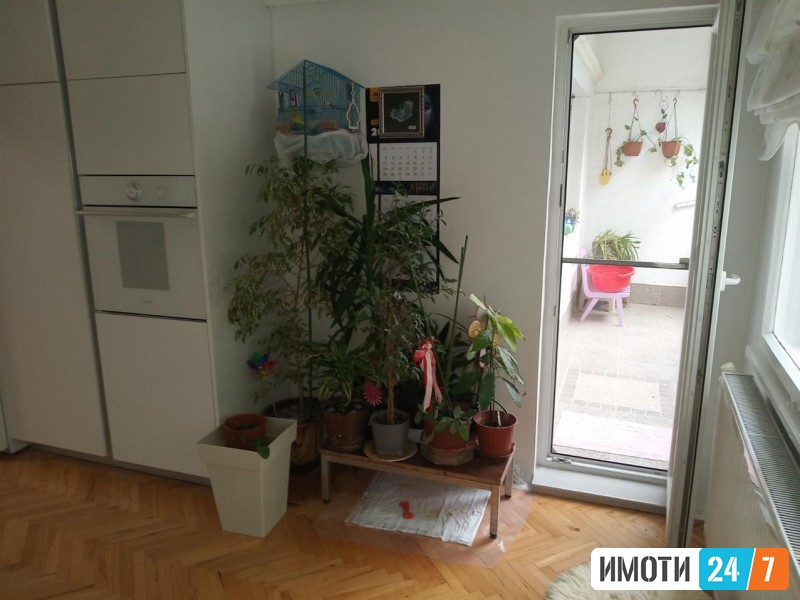 СЕ ПРОДАВА СТАН ВО КИСЕЛА ВОДА 