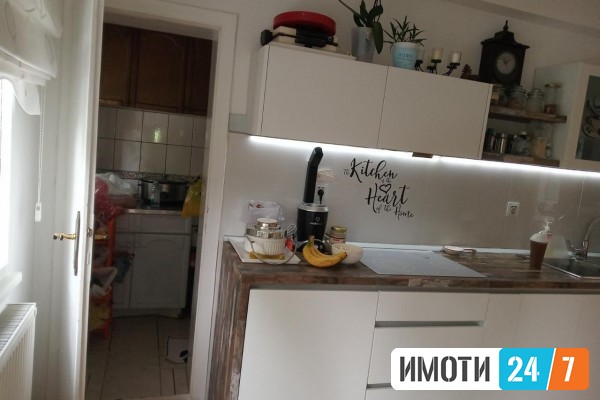СЕ ПРОДАВА СТАН ВО КИСЕЛА ВОДА 