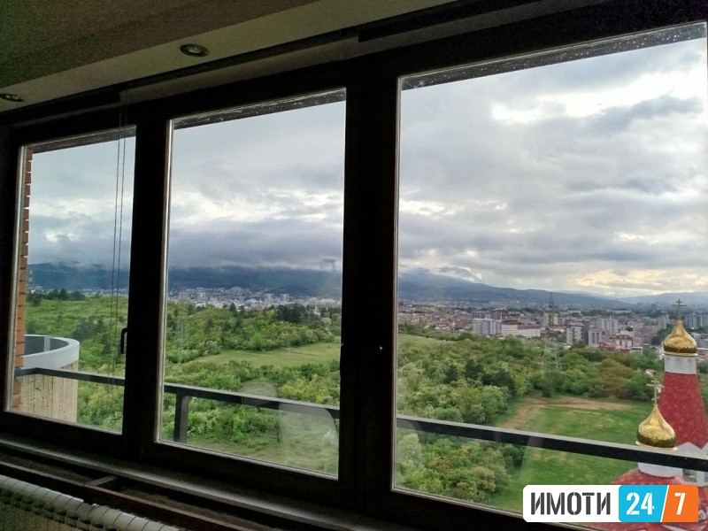 СЕ ПРОДАВА ДУПЛЕКС ВО ЖЕЛЕЗАРА