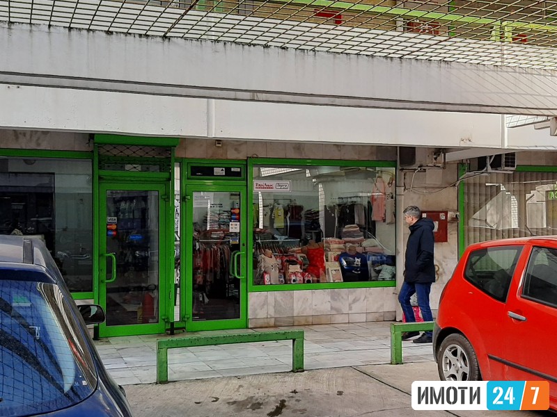 Дучан во ТЦ Беверли Хилс ниско приземје