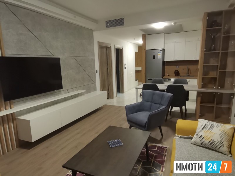 IZVONREDEN TROSOBEN STAN SO LOKACIJA VO AERODROM
