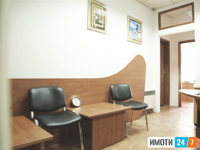СЕ ИЗДАВА ДЕЛОВЕН ПРОСТОР КАЈ СКОПЈАНКА 