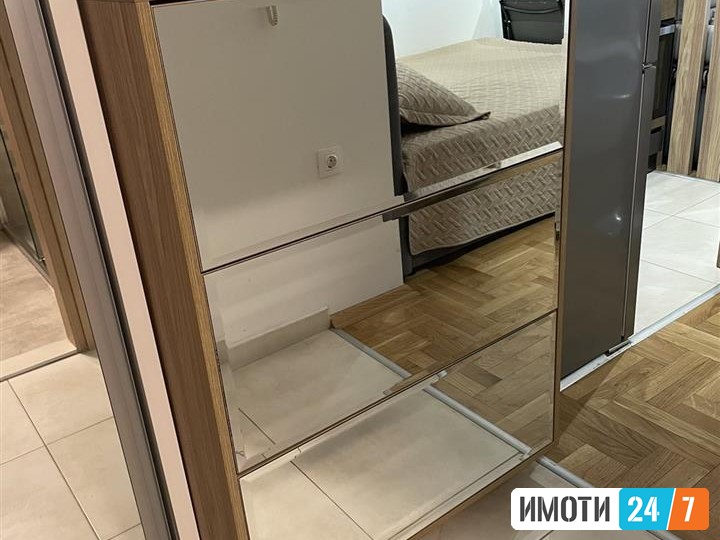 СЕ ИЗДАВА ГАРСОЊЕРА ВО АЕРОДРОМ 