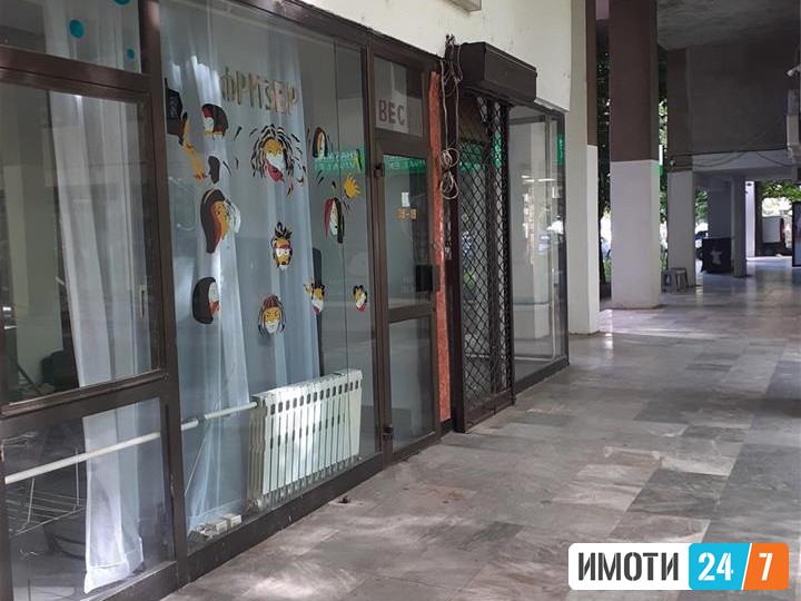 СЕ ПРОДАВА ДУЌАН ВО КАПИШТЕЦ 