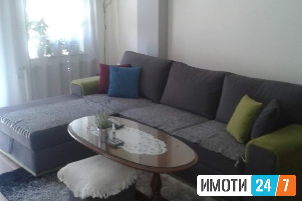 STAN 137m2 VO CENTAR BIT PAZAR