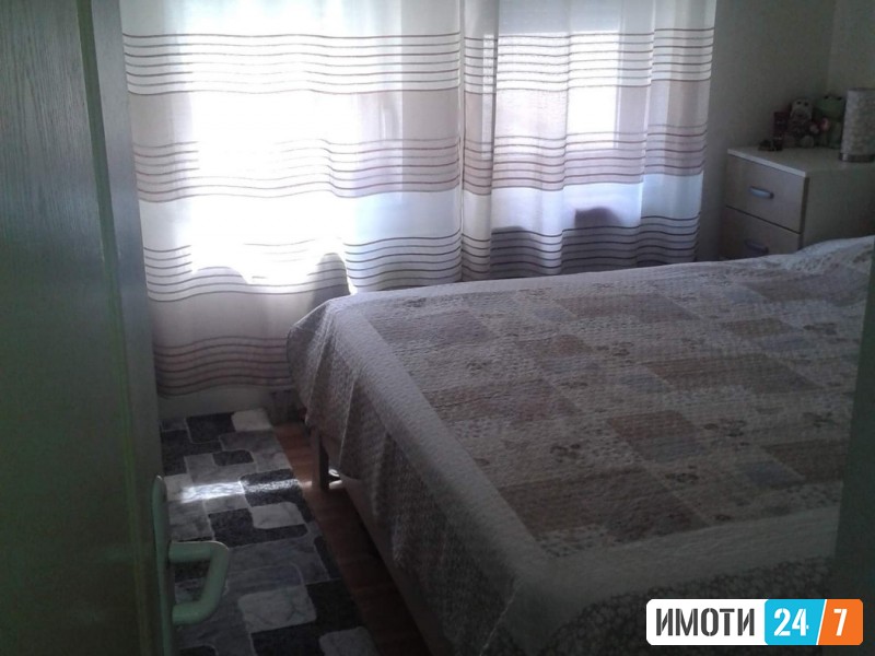 STAN 137m2 VO CENTAR BIT PAZAR