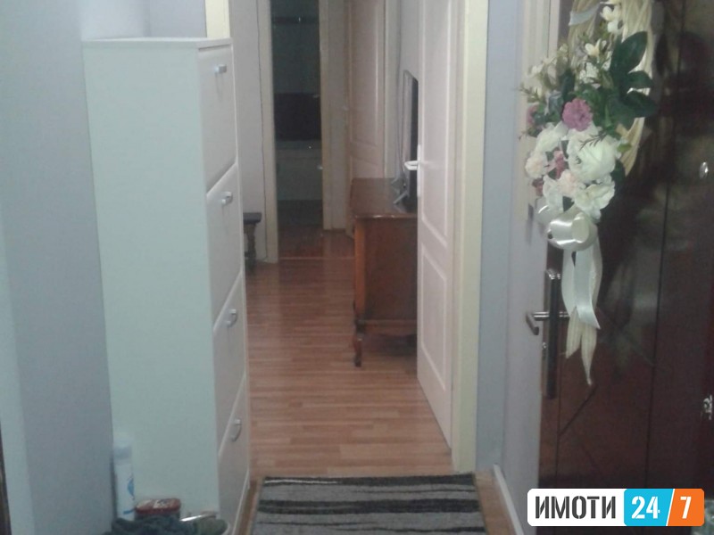 STAN 137m2 VO CENTAR BIT PAZAR