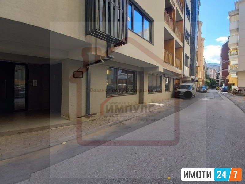 NOV DELOVEN PROSTOR NA ATRAKTIVNA LOKACIJA VO CENTARDEBAR MAALO